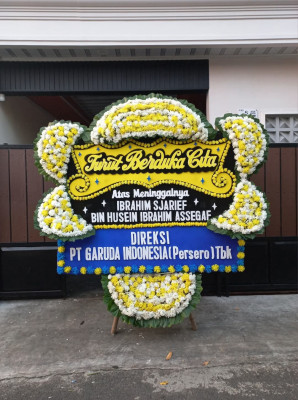 Papan Bunga Duka di Hirit