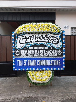 Papan Bunga Duka di Hirit